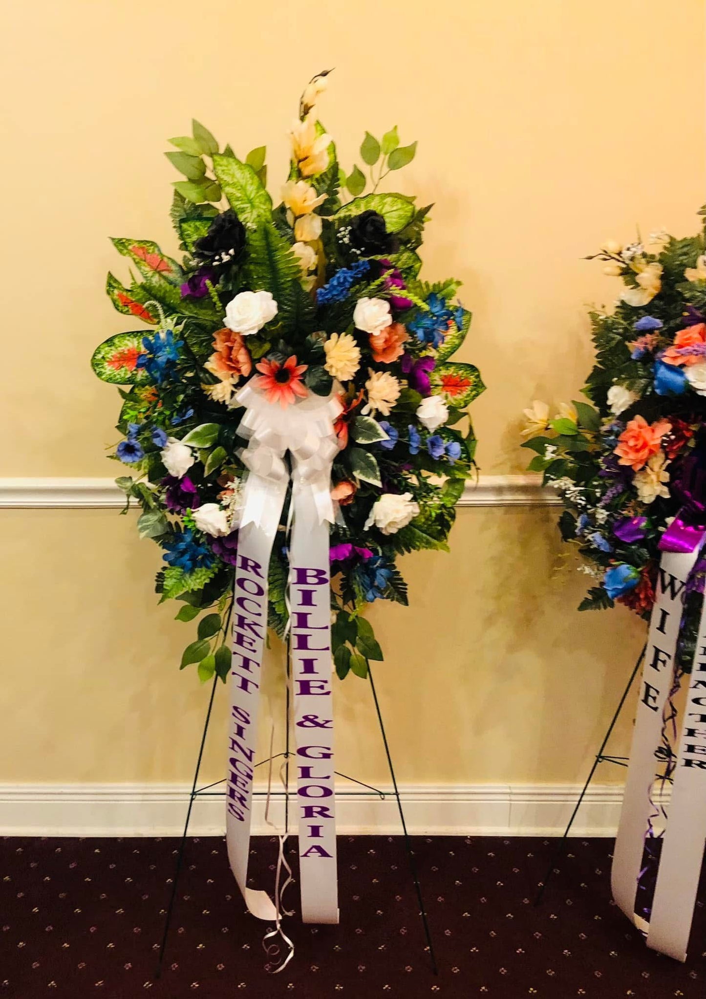 Floral Arrangements ( 1 Stand Spray)