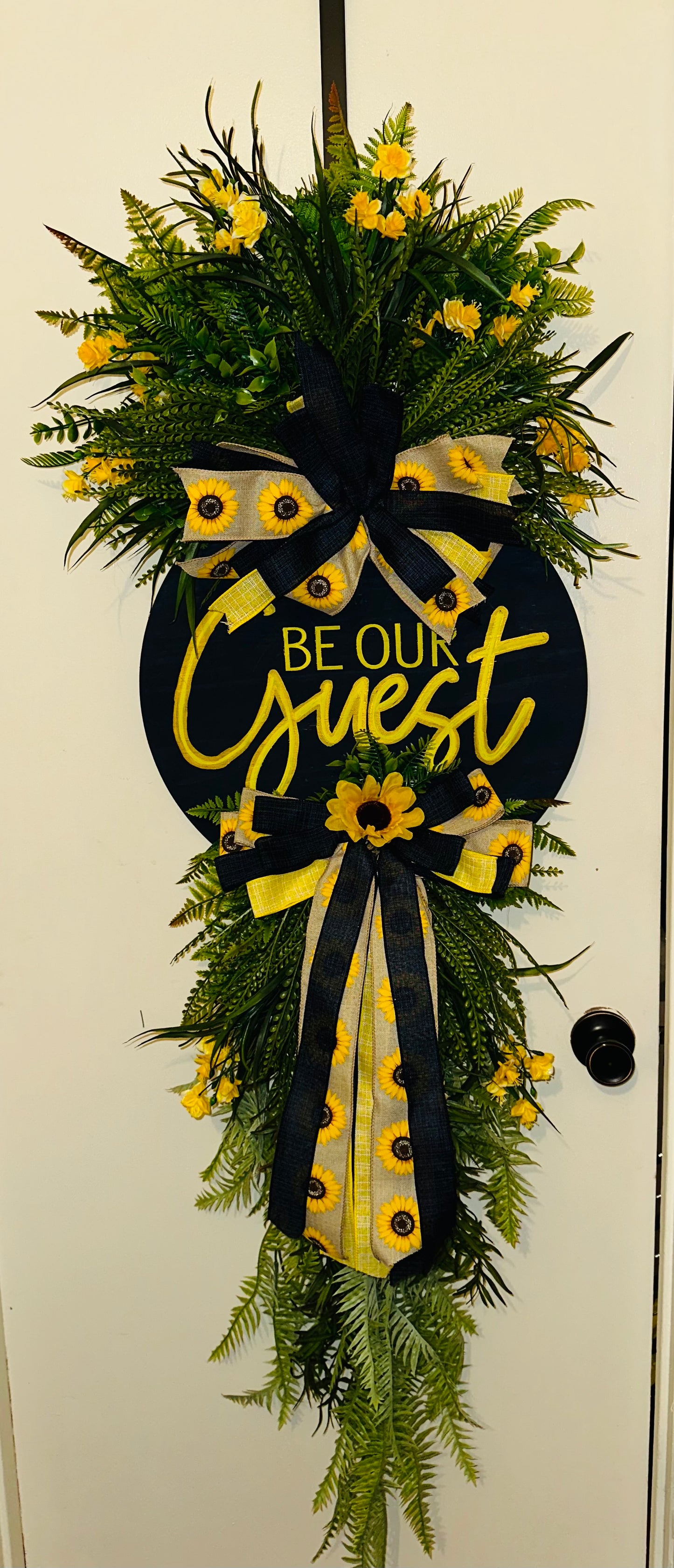 CUSTOM DOOR SWAG